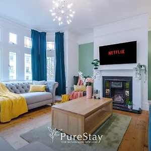 Purestay Bath: Five-bedroom House With Parking Holiday home